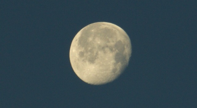 der siebte Mond, in septima mensis, settima luna, the seventh moon, القمر السابع